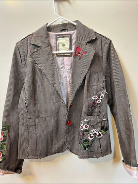 Paparamzzi Women's Embroidered Houndstooth Blazer